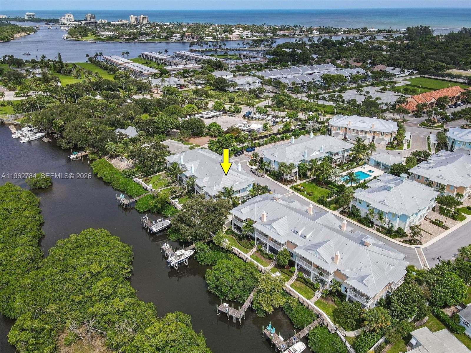620 Inlet Waters Cir photo 2
