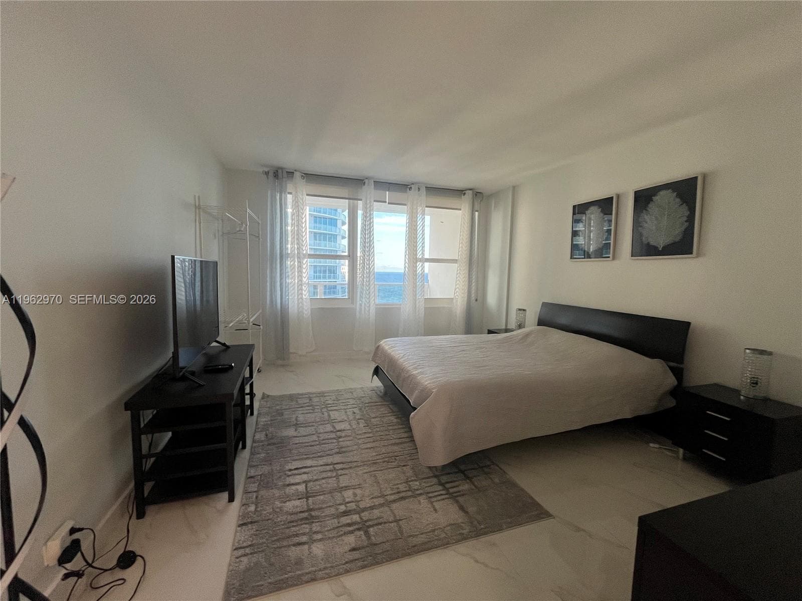 3505 S Ocean Dr 1510 photo 13
