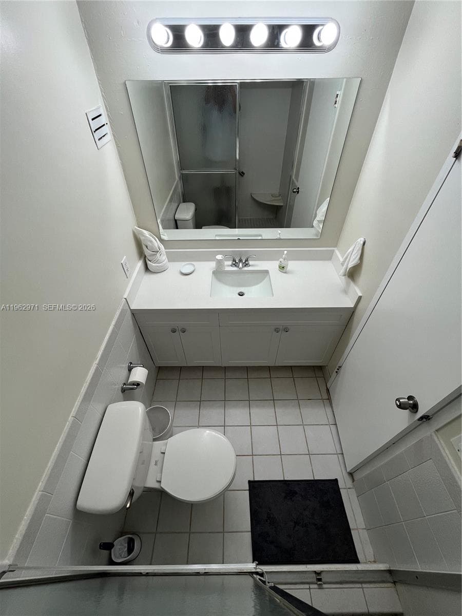 1405 photo 10
