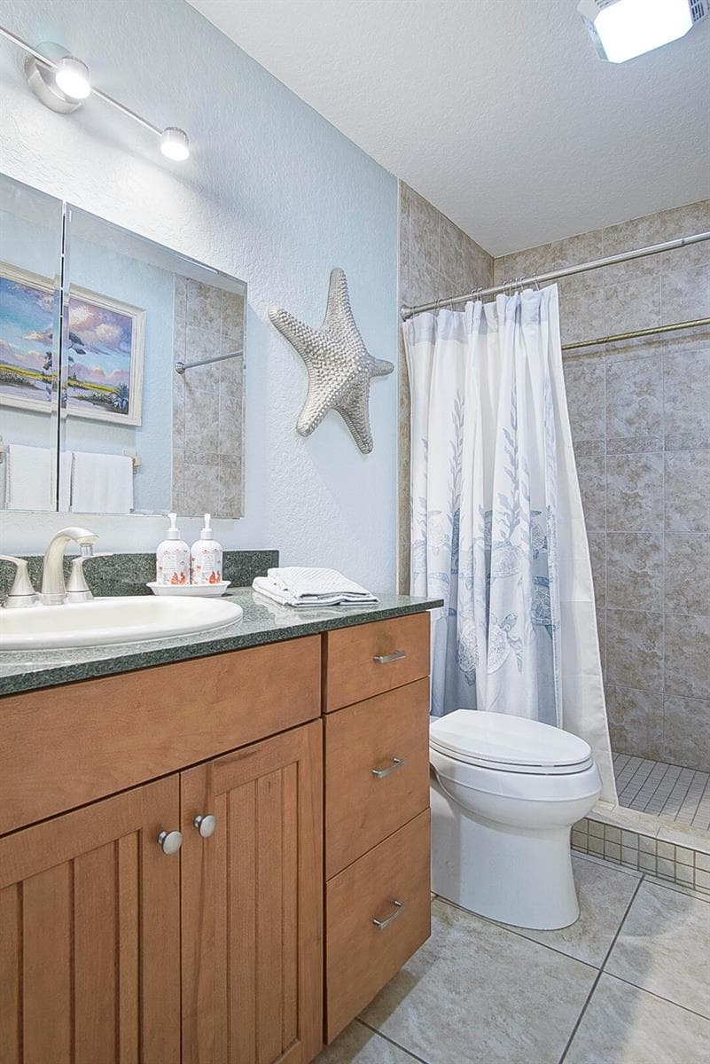 1177 Bayshore Drive 207 photo 23