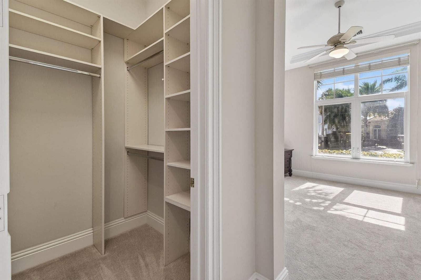 501 Golden Harbour Drive photo 24