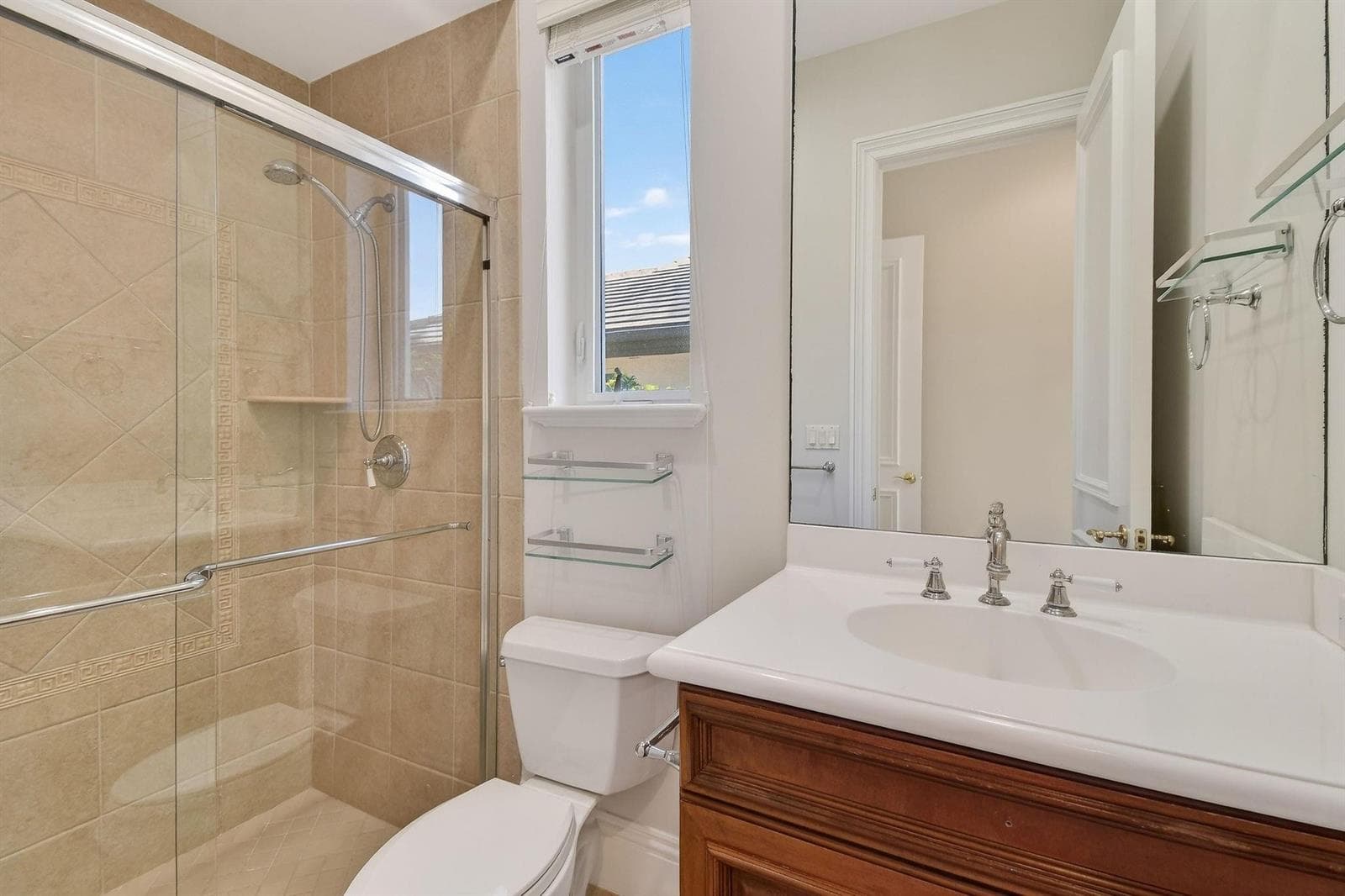 501 Golden Harbour Drive photo 25