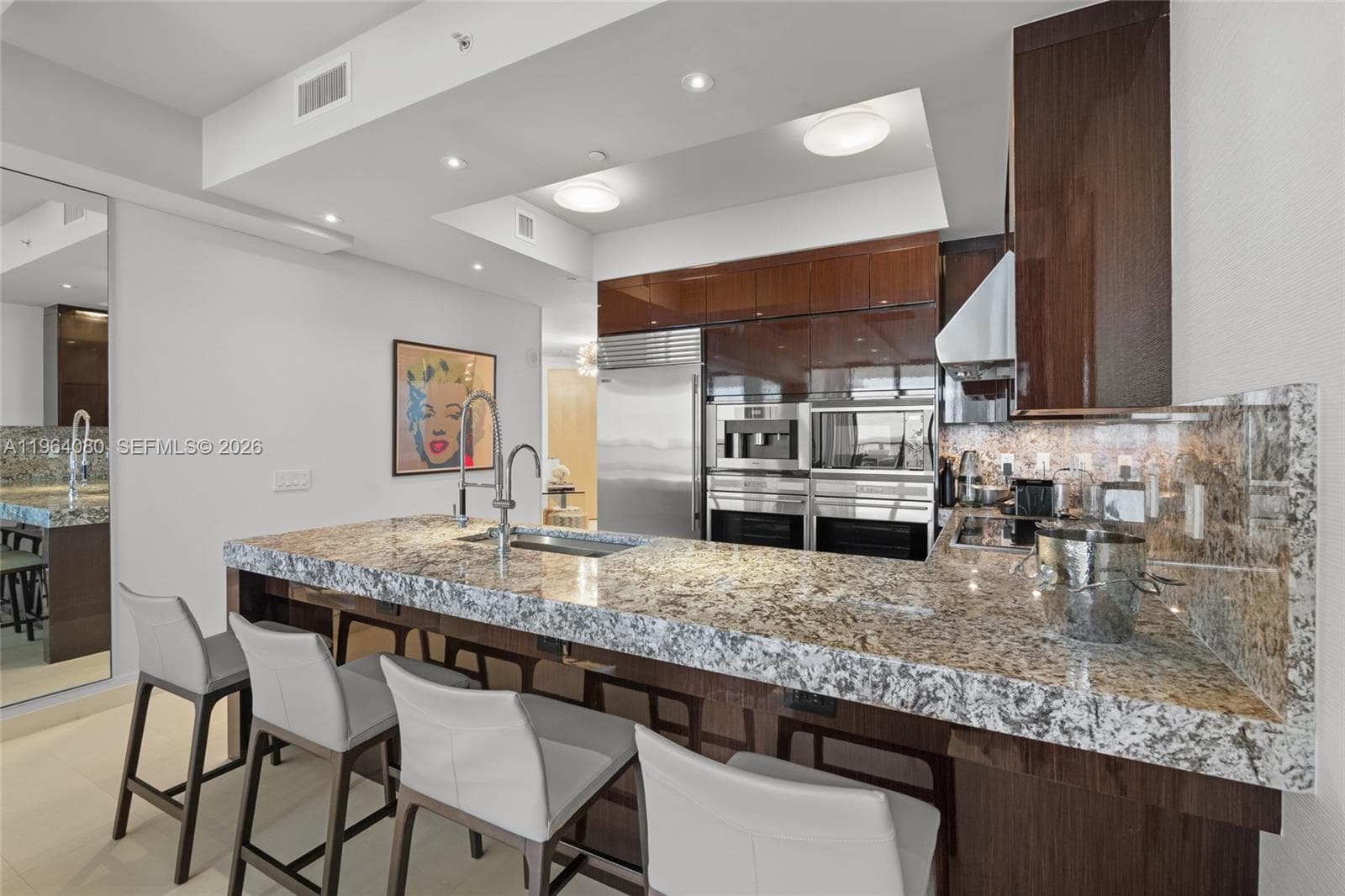9703 Collins Ave 2515 photo 8