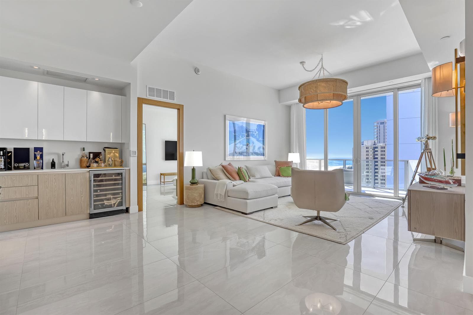 3100 N Ocean Dr 1805 photo 2