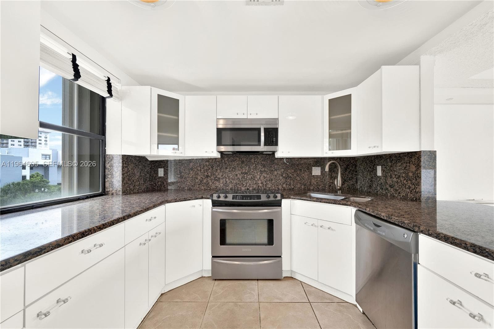 385 Poinciana Dr 1230 photo 10