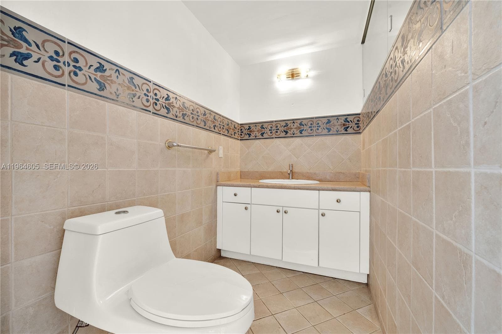 385 Poinciana Dr 1230 photo 14