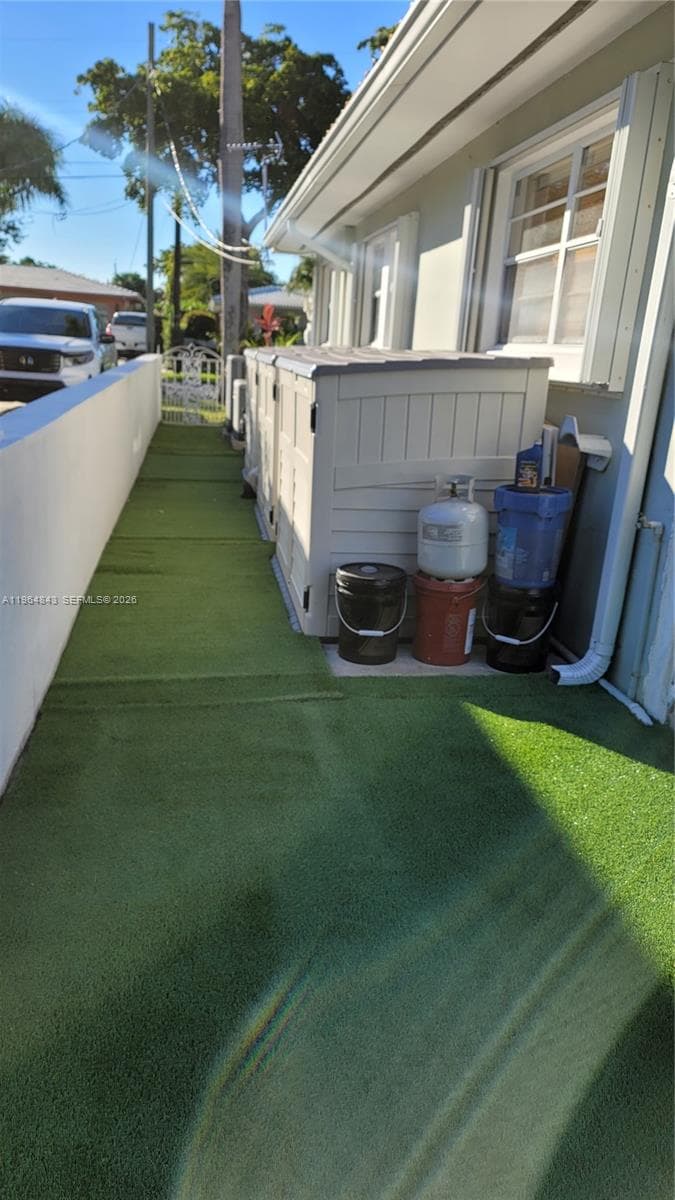 12945 Cherry Rd photo 11