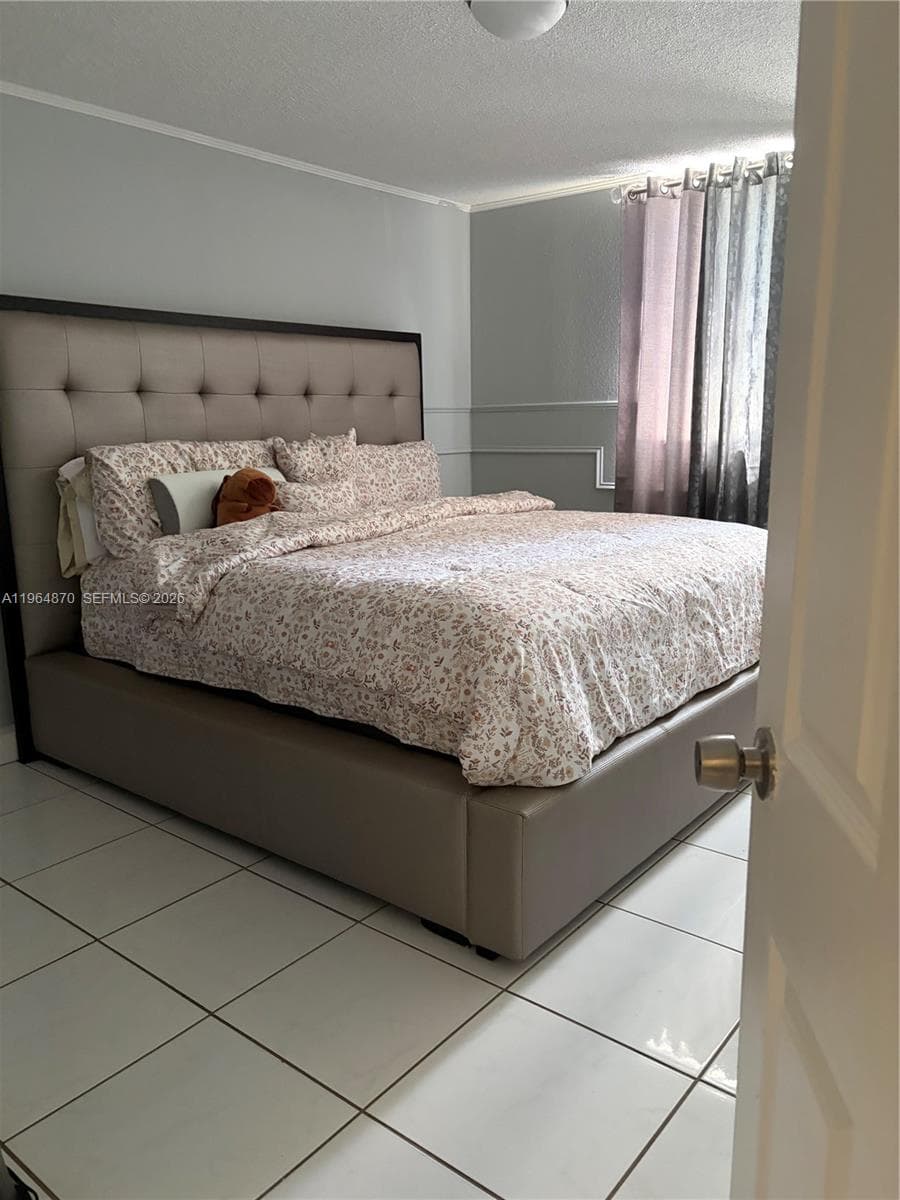 1913 S Ocean Dr 109 photo 8