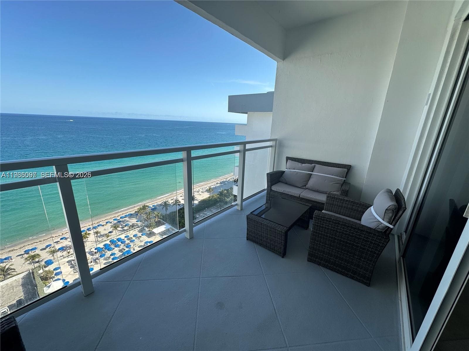 2030 S Ocean Dr 2217 photo 1