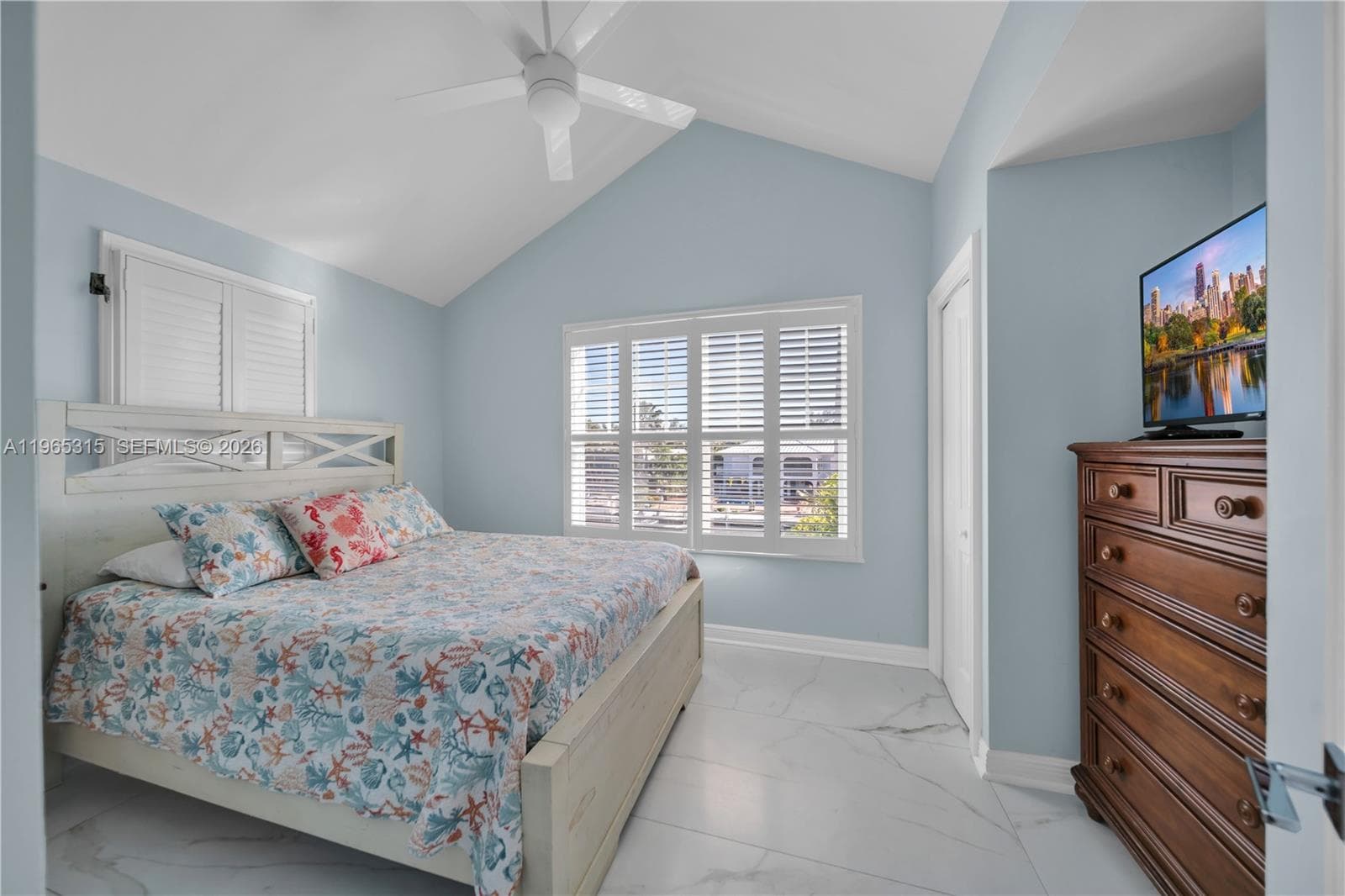 7026 Harbor Village Dr photo 2