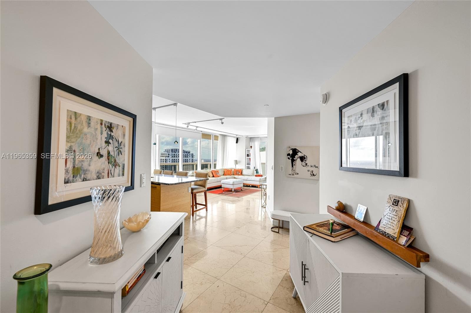 1830 S Ocean Dr 4708 photo 2