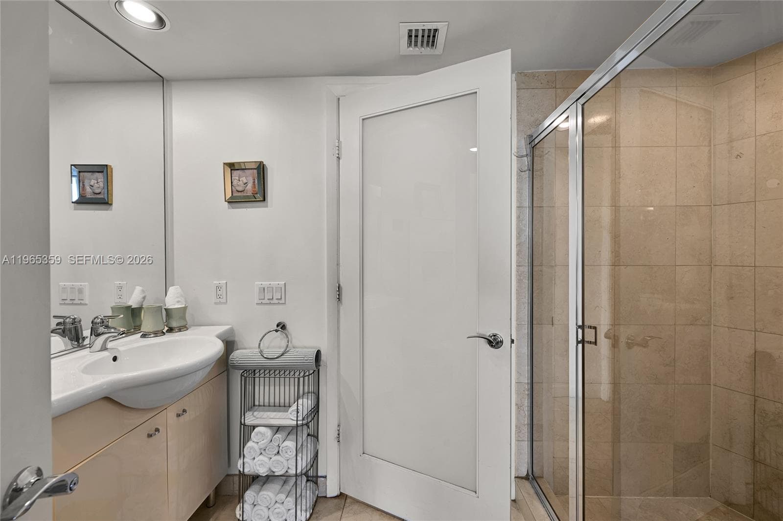 1830 S Ocean Dr 4708 photo 18