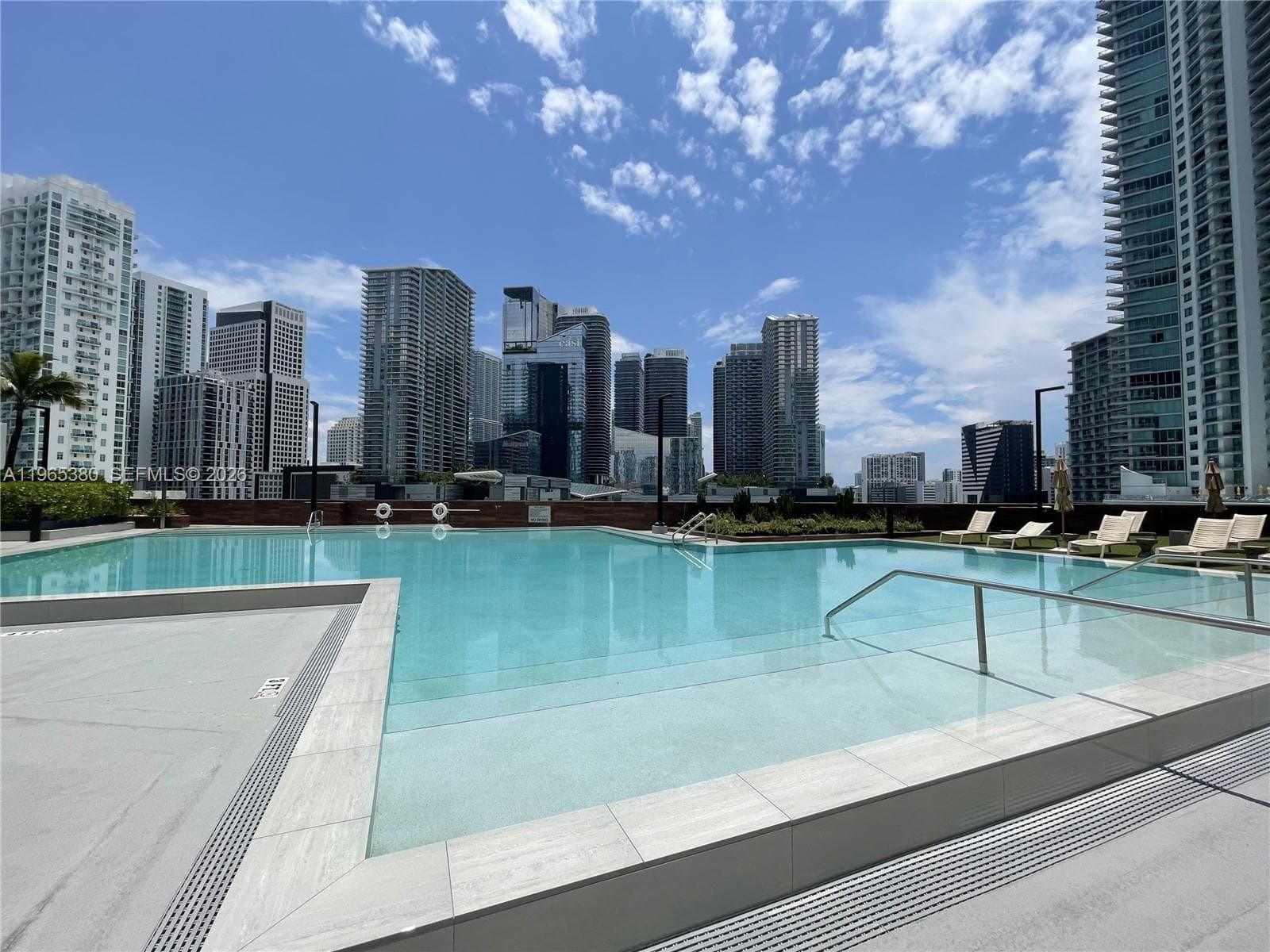 350 S Miami Ave 3203 photo 19