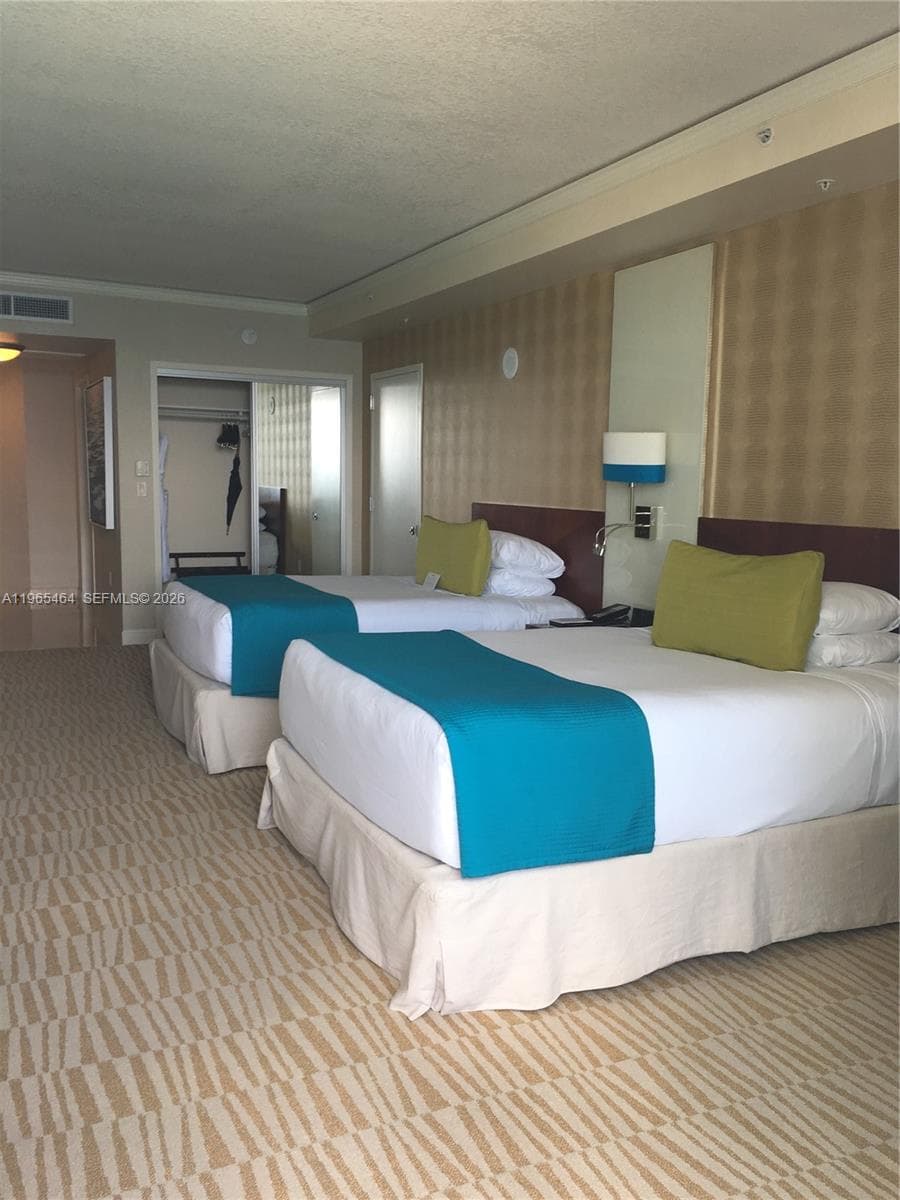 18001 Collins Ave 2306 photo 6