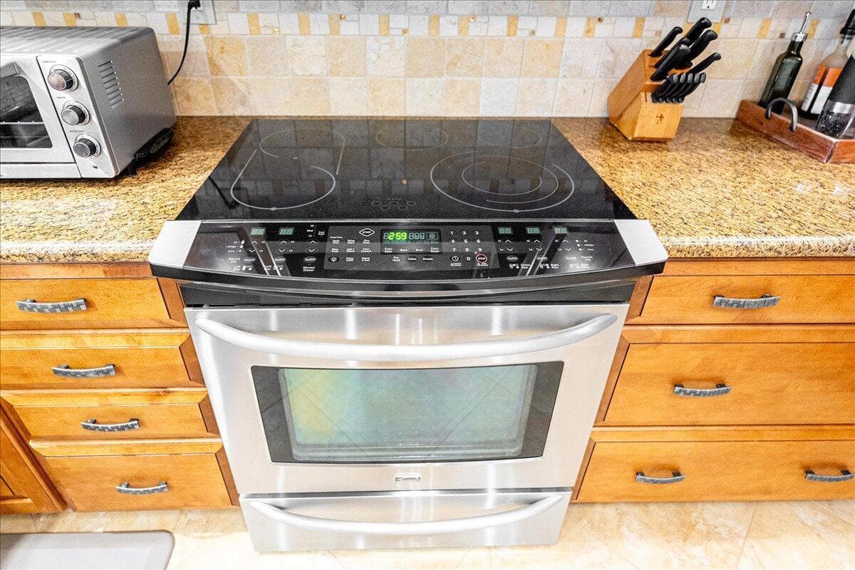 9950 S Ocean Drive 604 photo 9