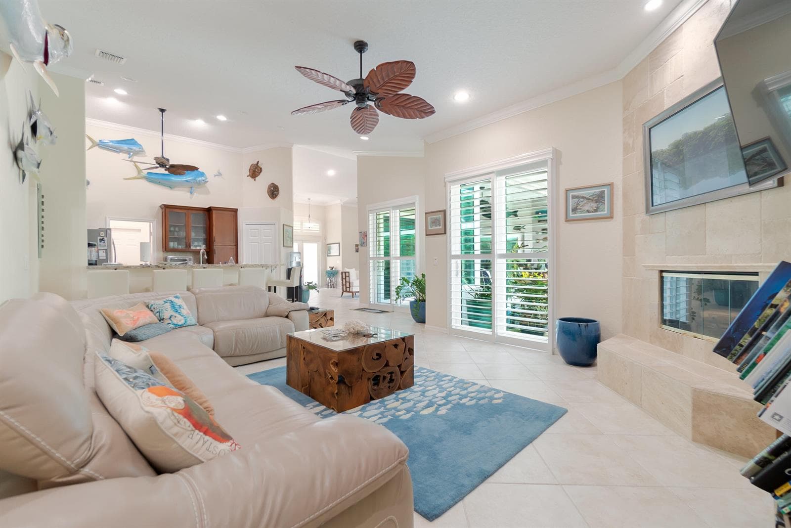 1714 Coconut Drive photo 8