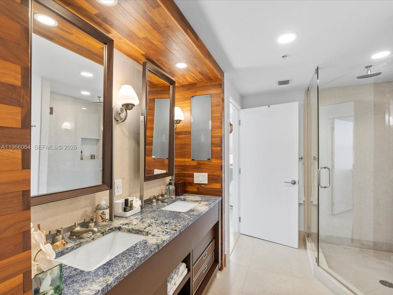 6899 Collins Ave 1704 photo 21