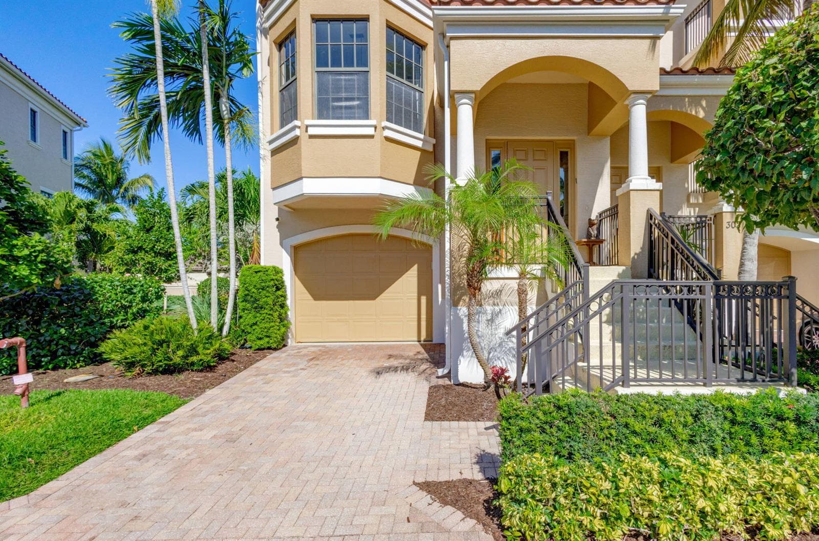 301 Del Sol Circle photo 5