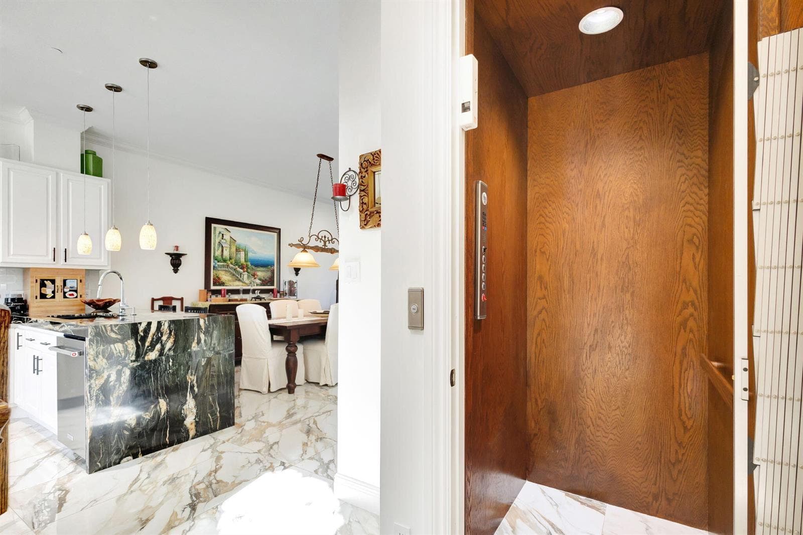 301 Del Sol Circle photo 9