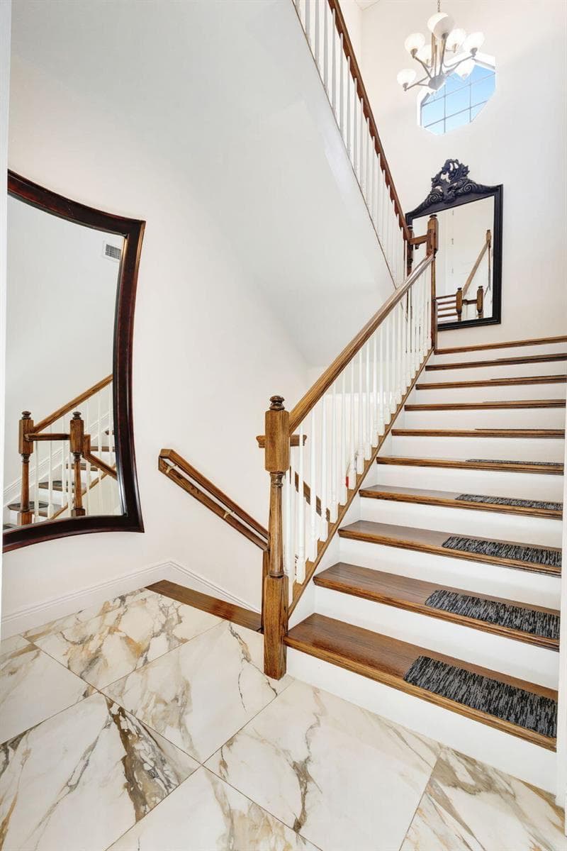301 Del Sol Circle photo 10