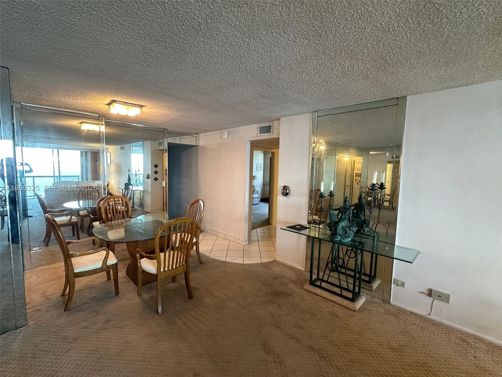 6039 Collins Ave 1517 photo 23