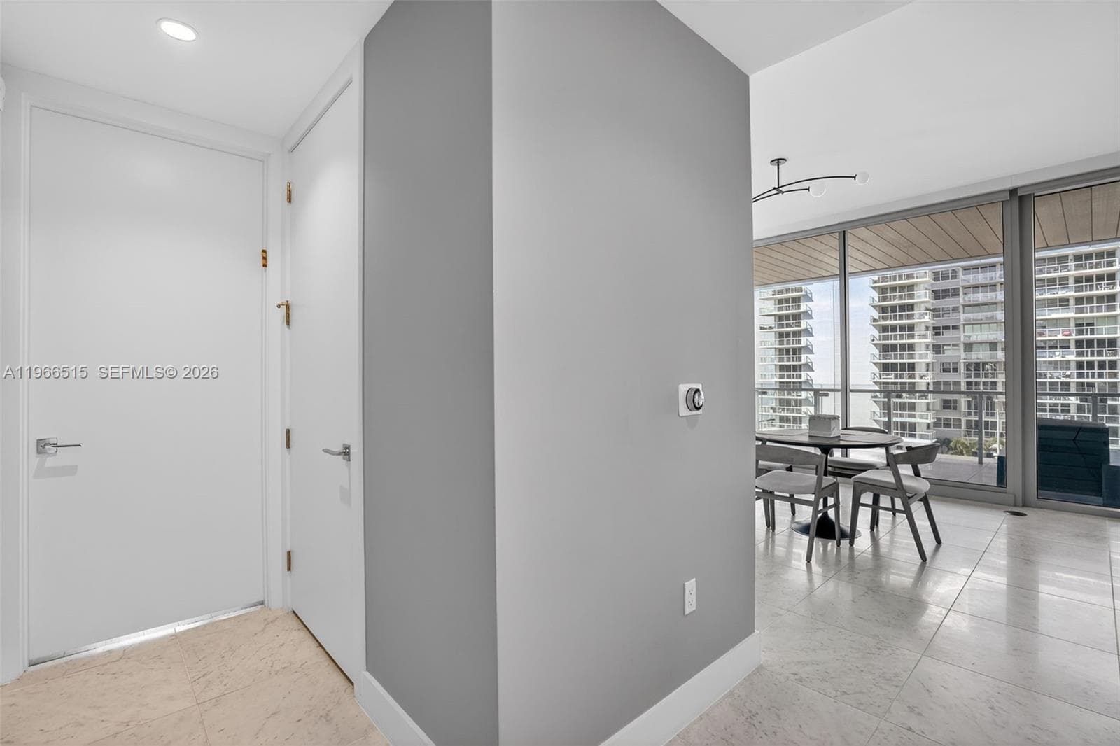 5775 Collins Ave 506 photo 5
