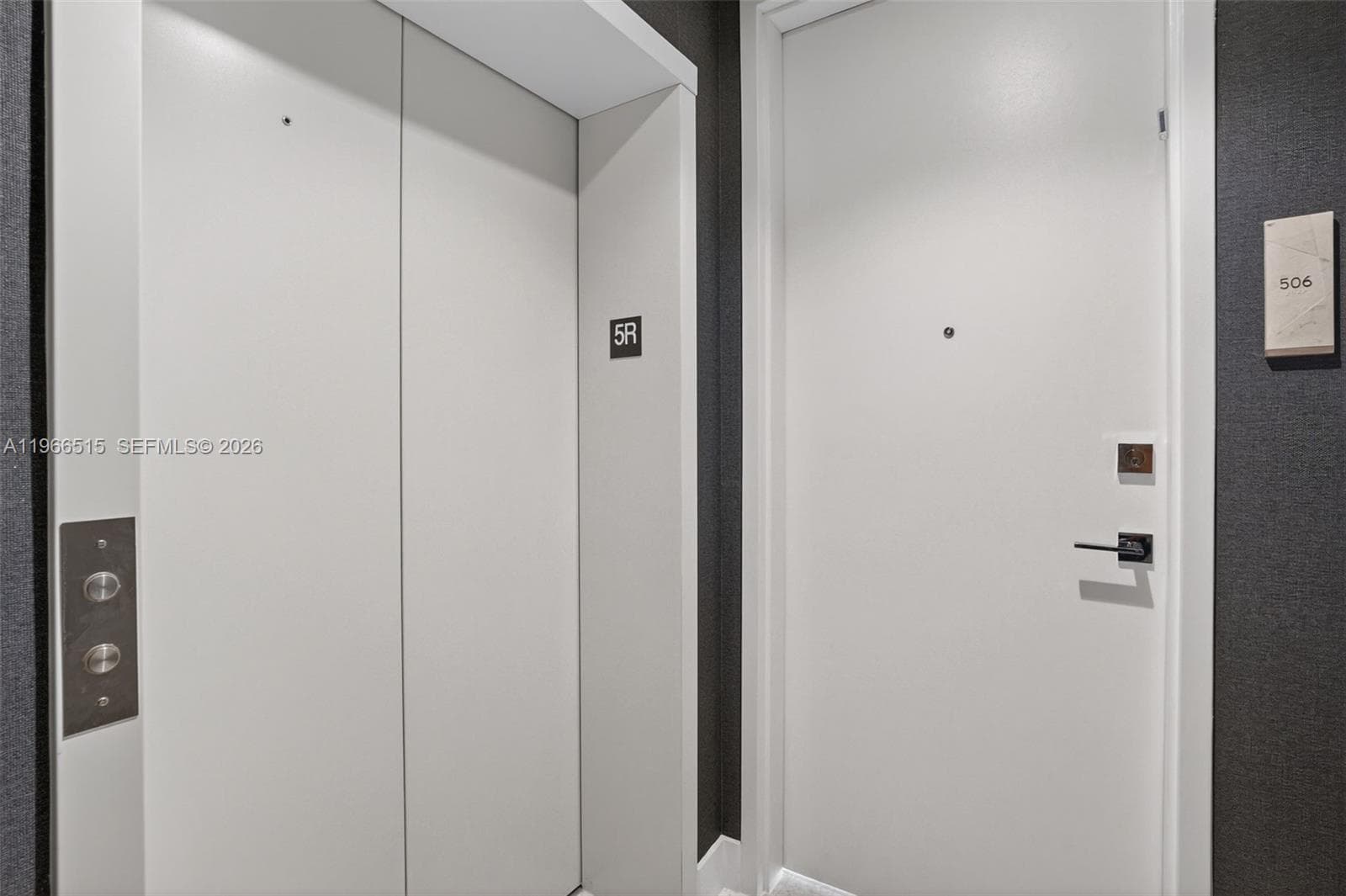 5775 Collins Ave 506 photo 4