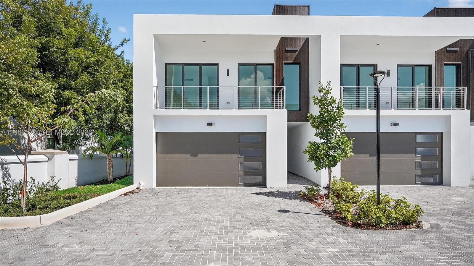 4632 SW 32nd Ave C1 photo 5