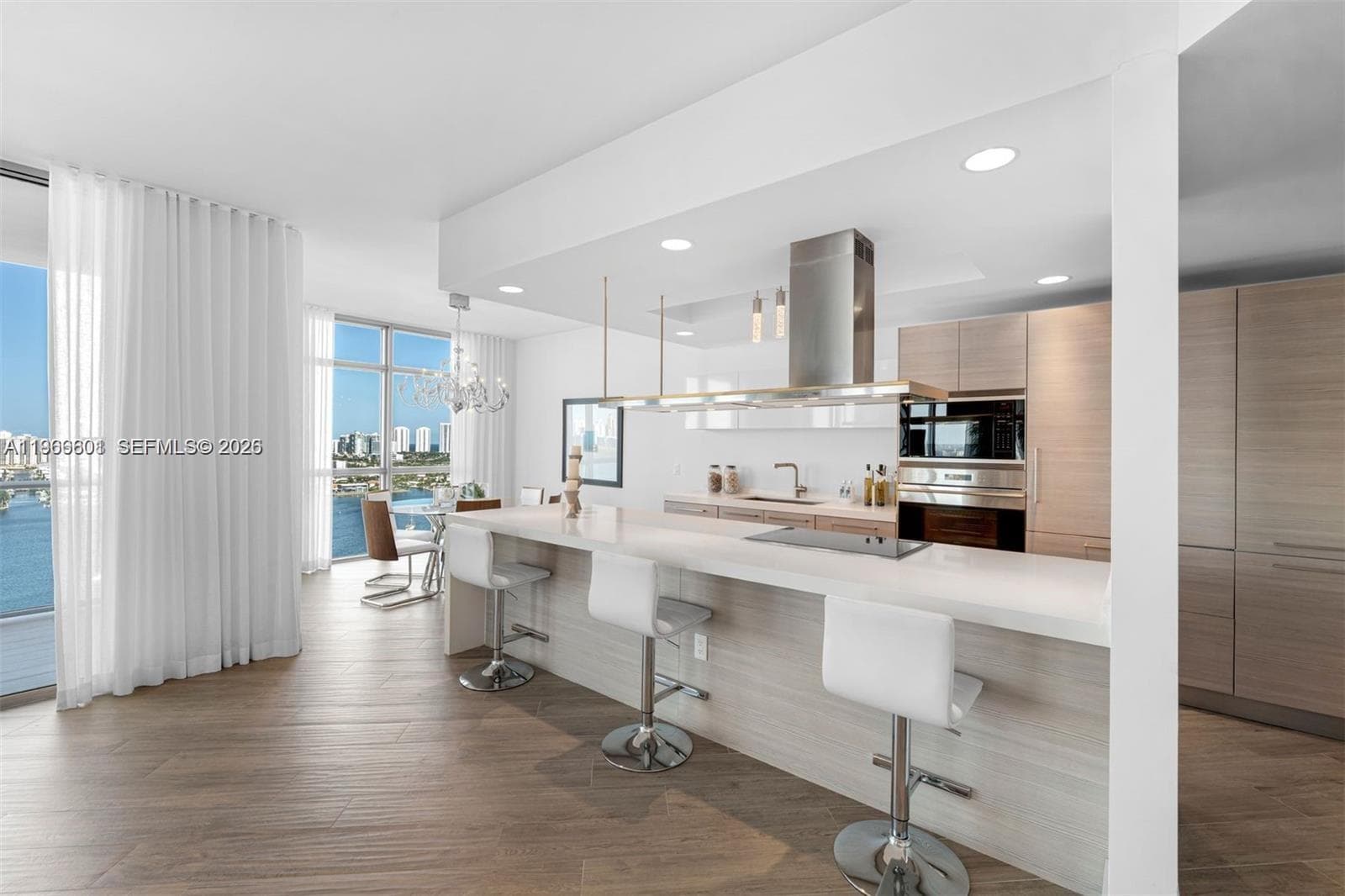 17301 Biscayne Blvd 2110 photo 4