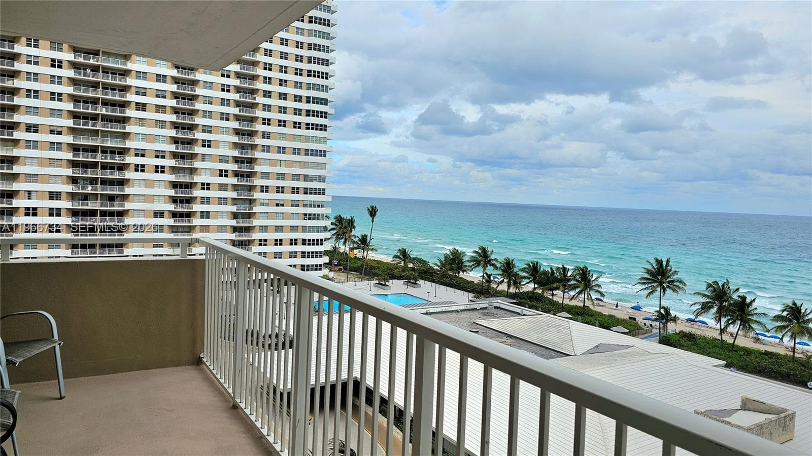 1980 S Ocean Dr 7F photo 1