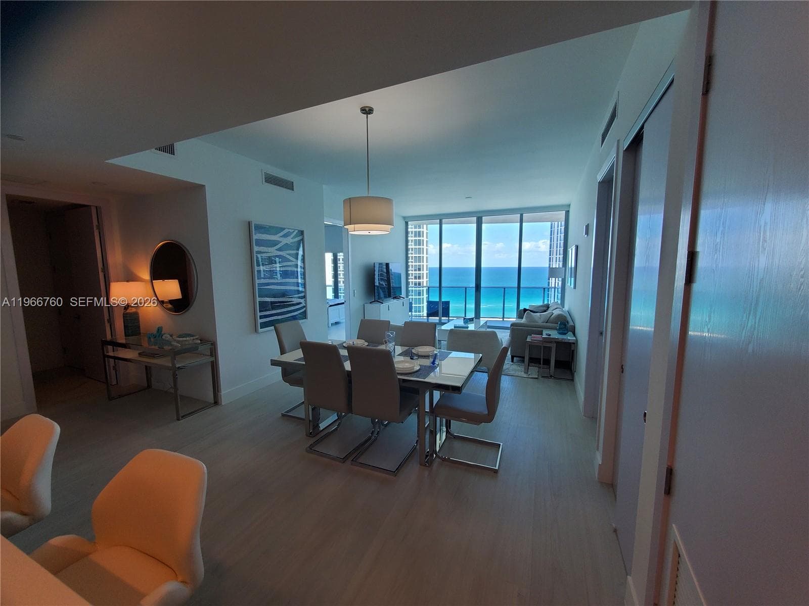 17550 Collins Ave 1403 photo 4