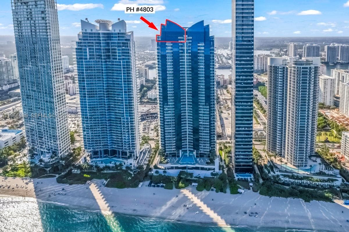 17121 Collins Ave 4803 photo 3