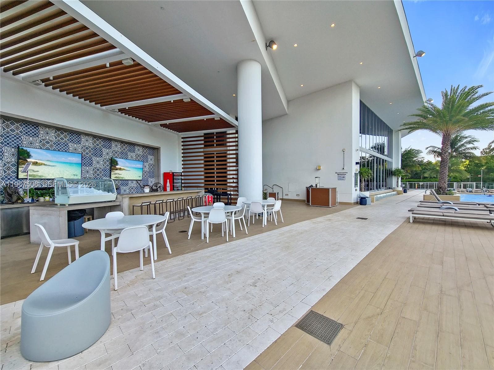 16385 Biscayne Blvd 3020 photo 24
