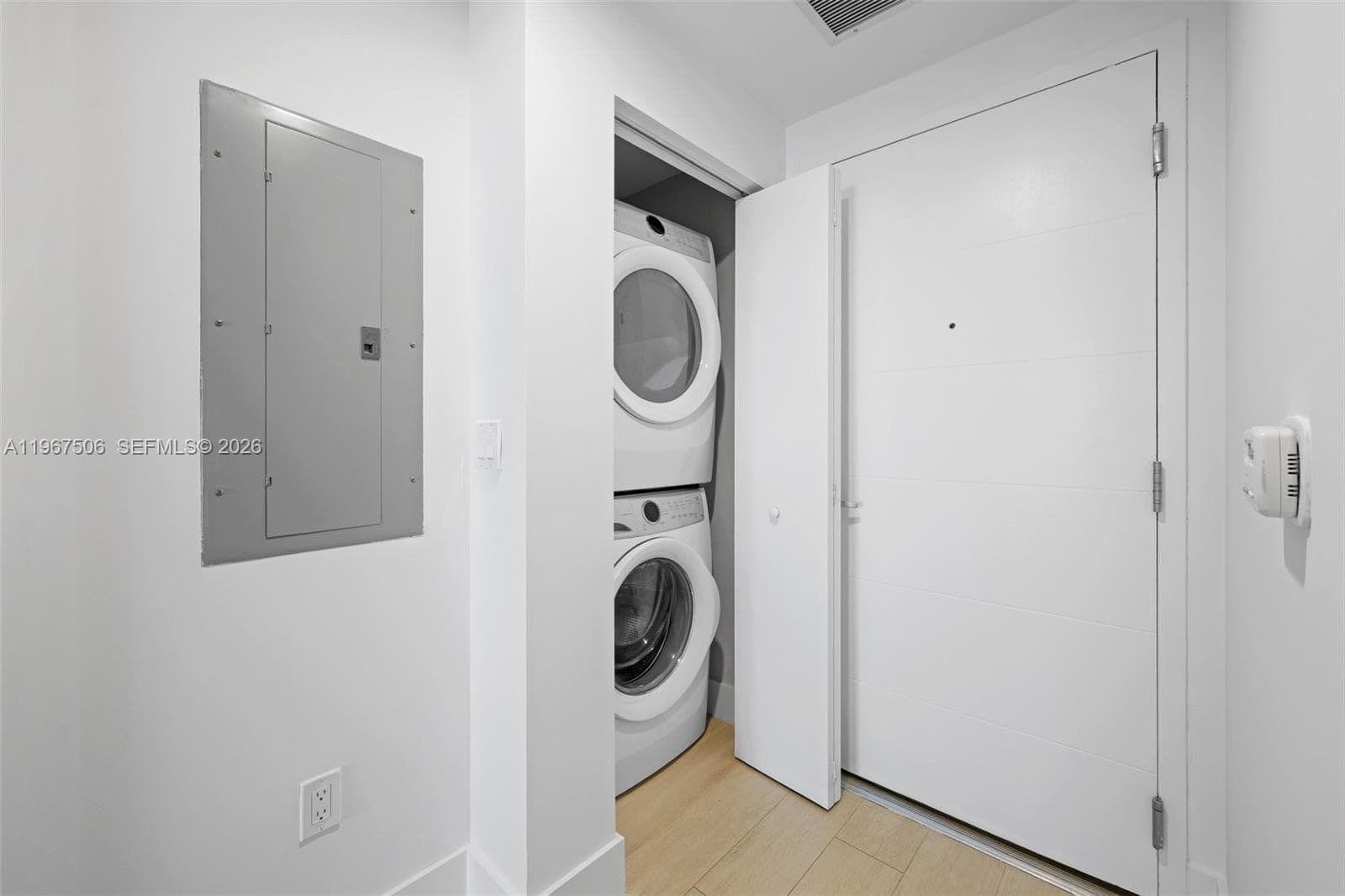 16385 Biscayne Blvd 3020 photo 14
