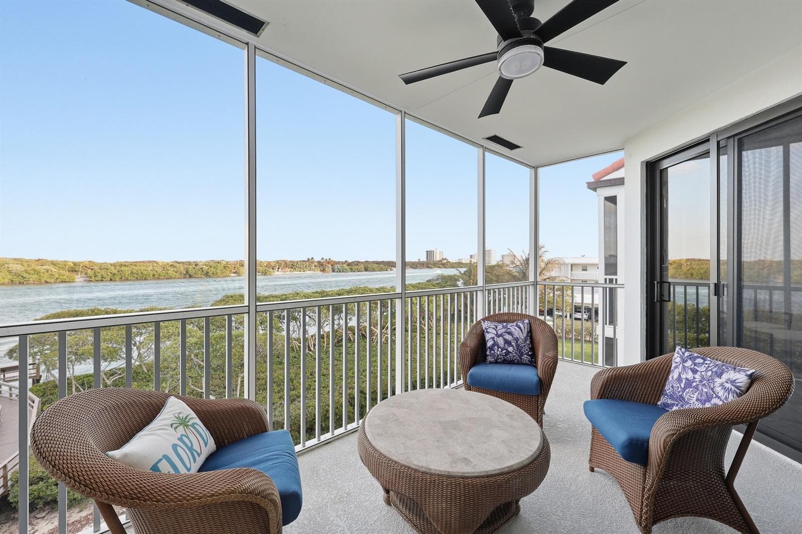 200 Waterway Road 307 photo 1