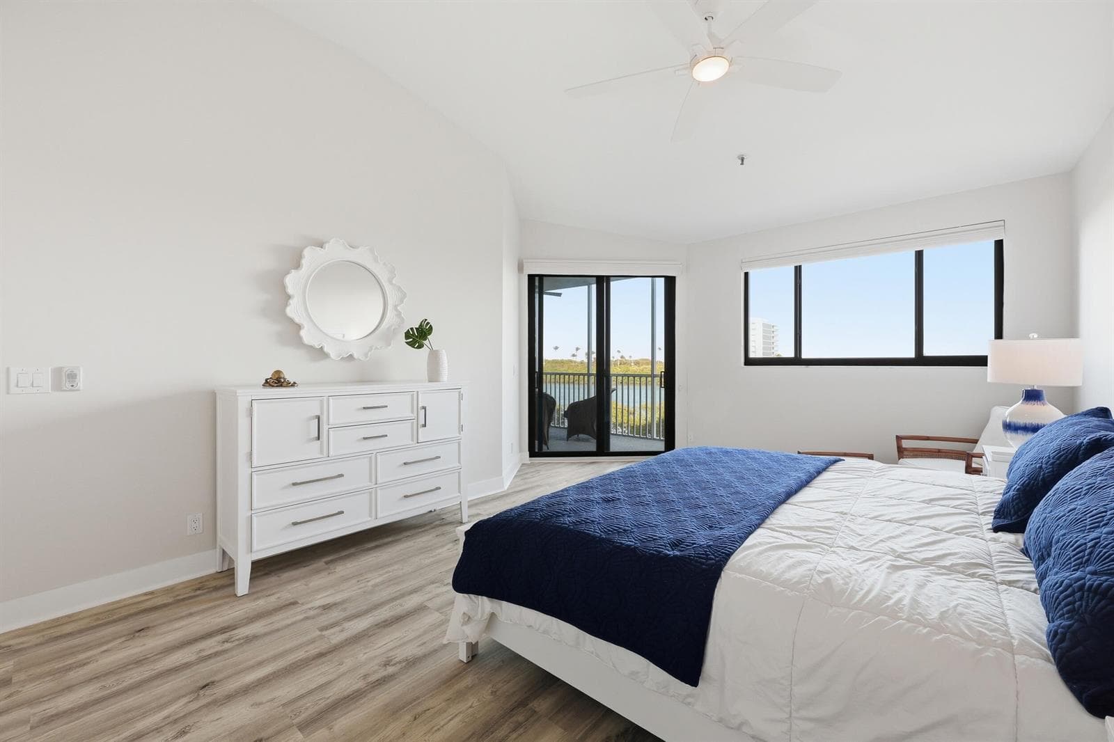 200 Waterway Road 307 photo 21