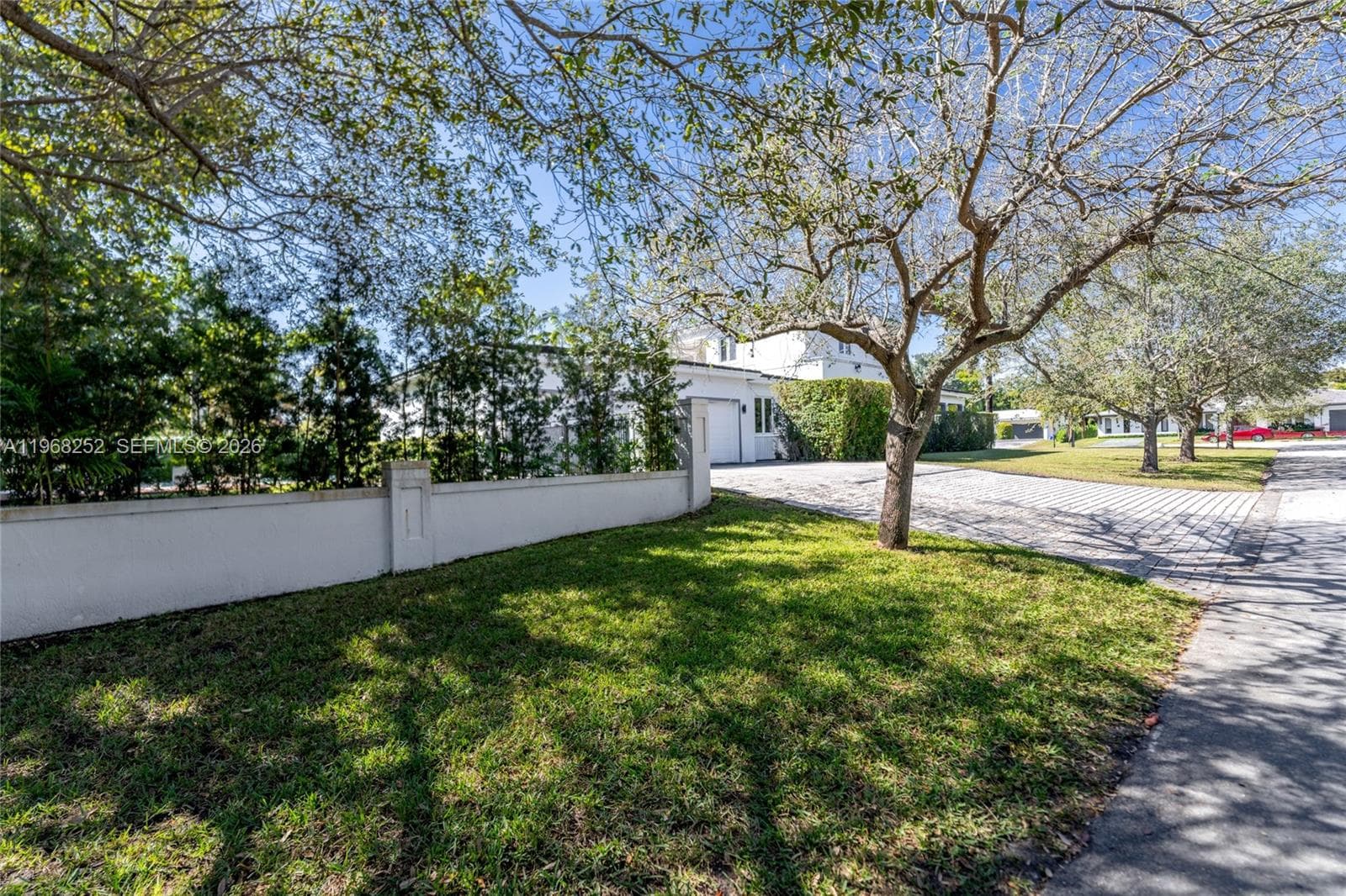 12755 SW 57th Ave photo 7