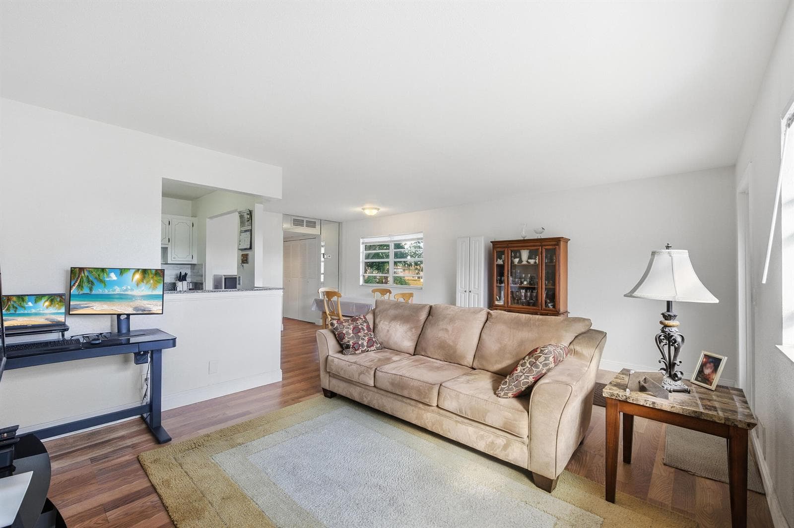 142 Monaco C photo 5