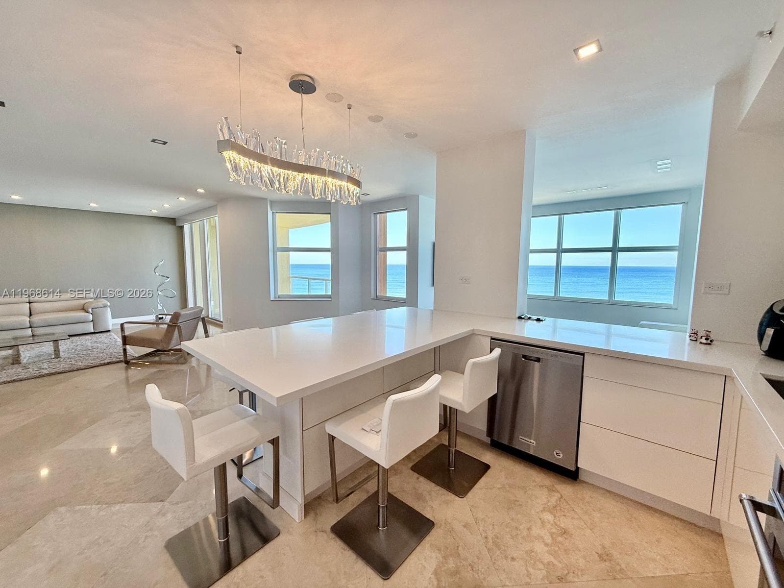 2100 N Ocean Blvd 12D photo 3
