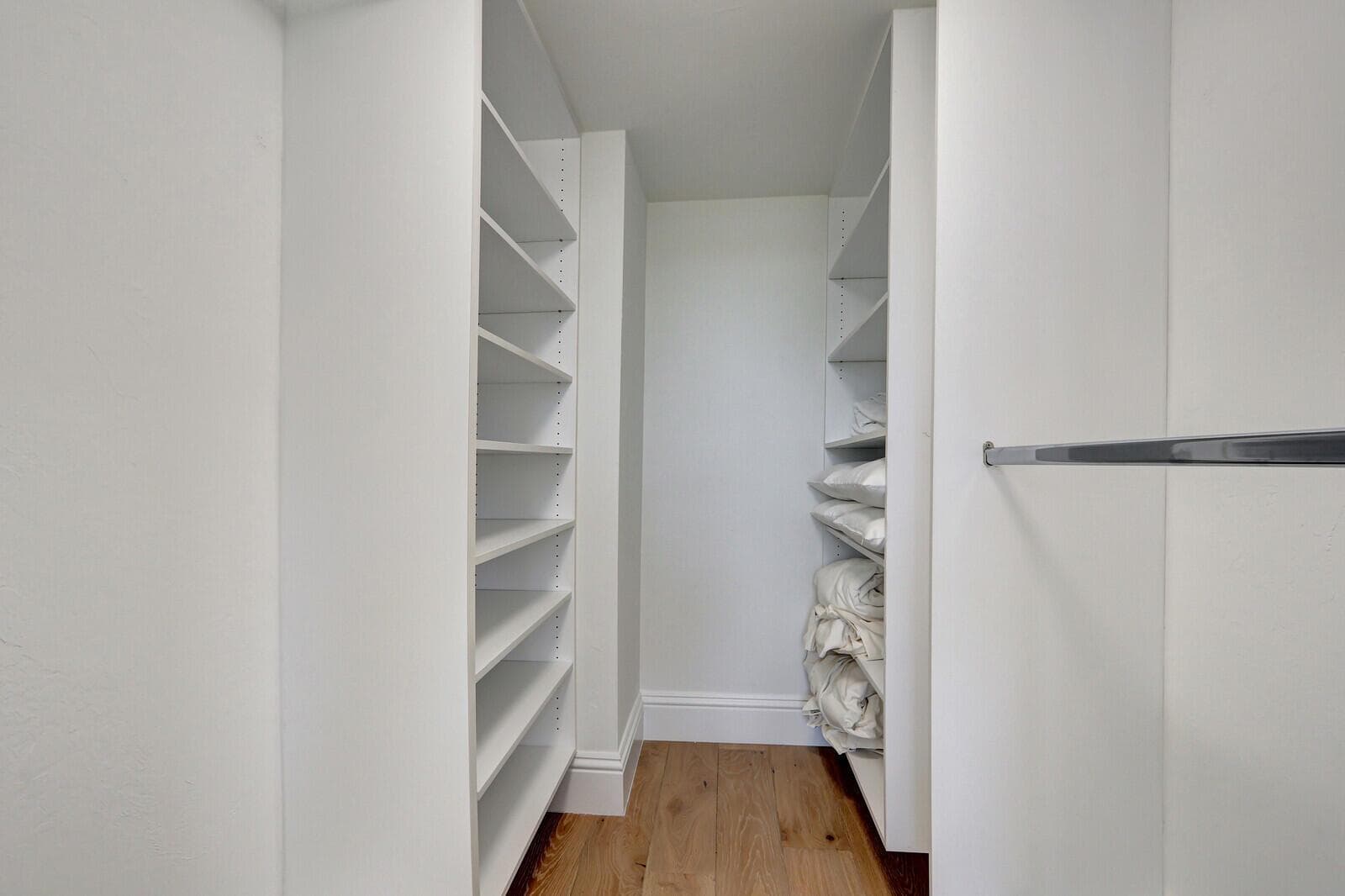 225 Beach Road 204 photo 20