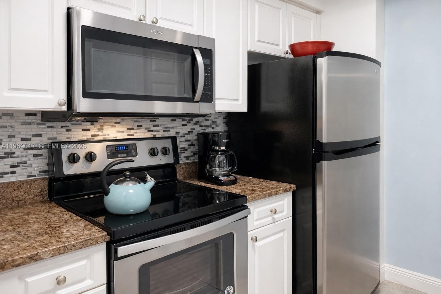 17125 N Bay Rd 3105 photo 18