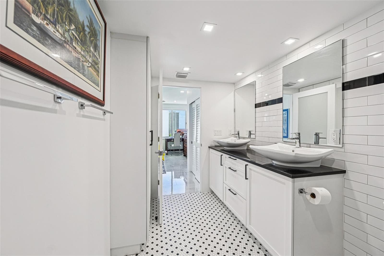 3233 NE 34th Street 812a photo 13