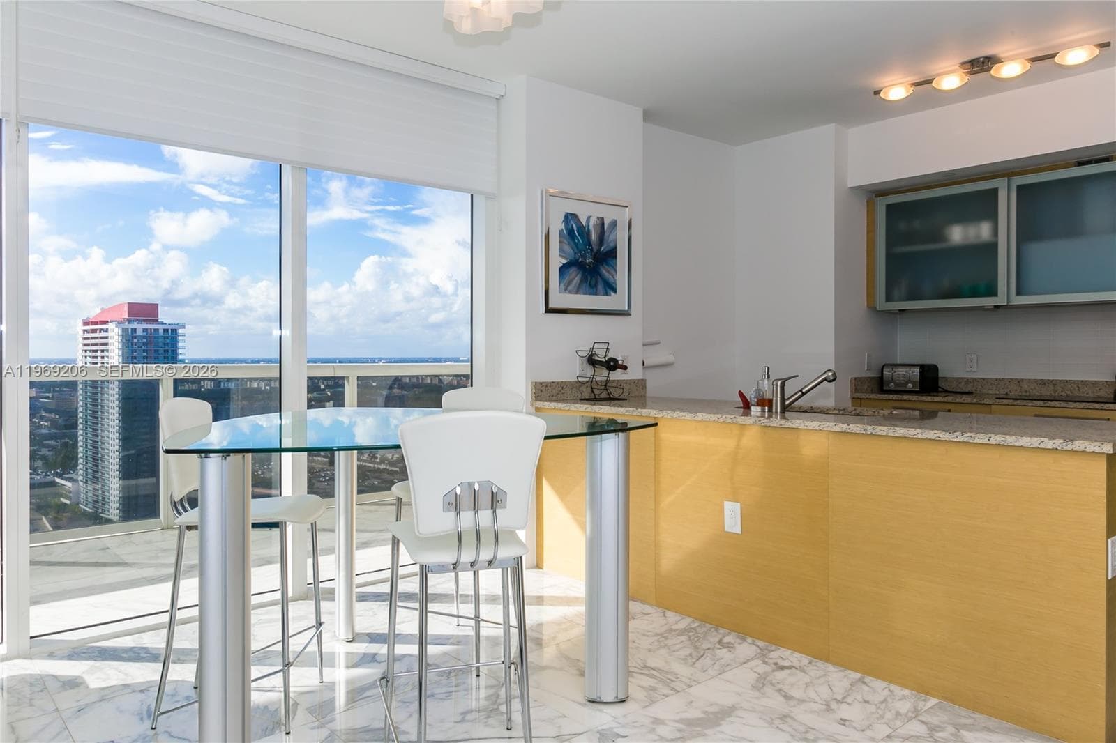 1830 S OCEAN DR 2906 photo 5