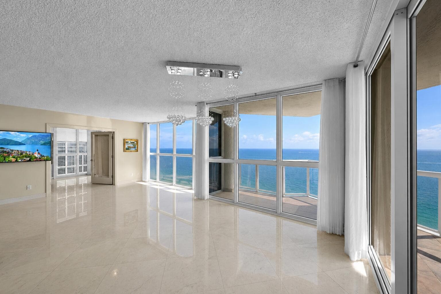 16425 Collins Avenue 2011 photo 13