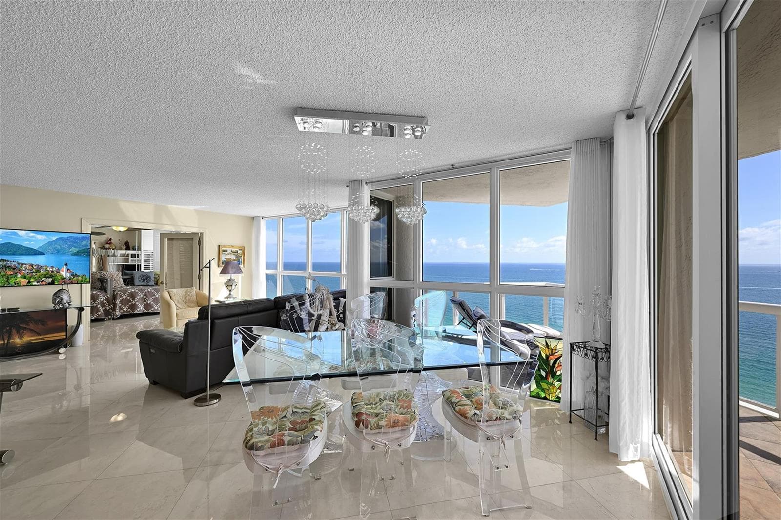 16425 Collins Avenue 2011 photo 12