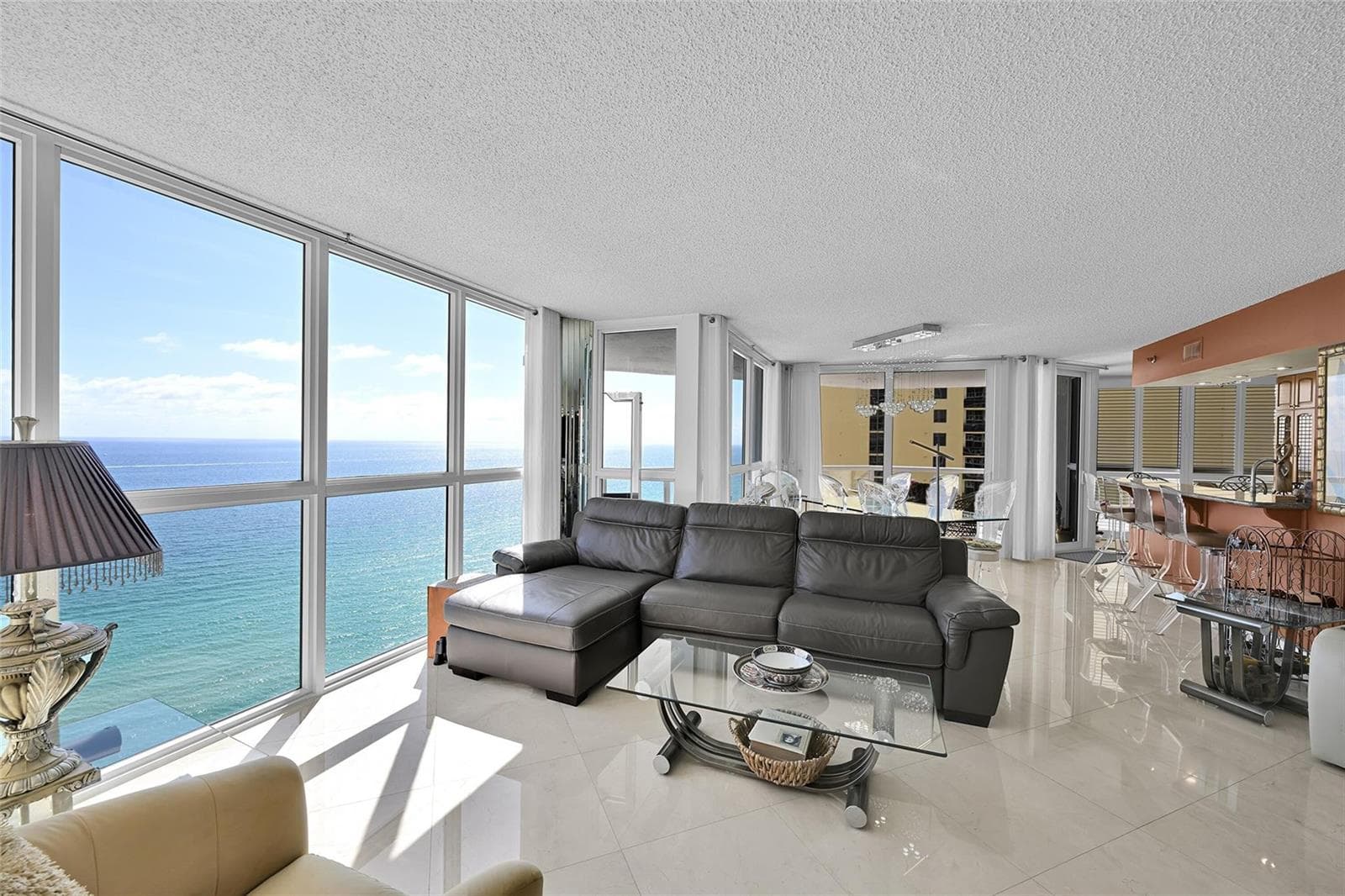16425 Collins Avenue 2011 photo 9