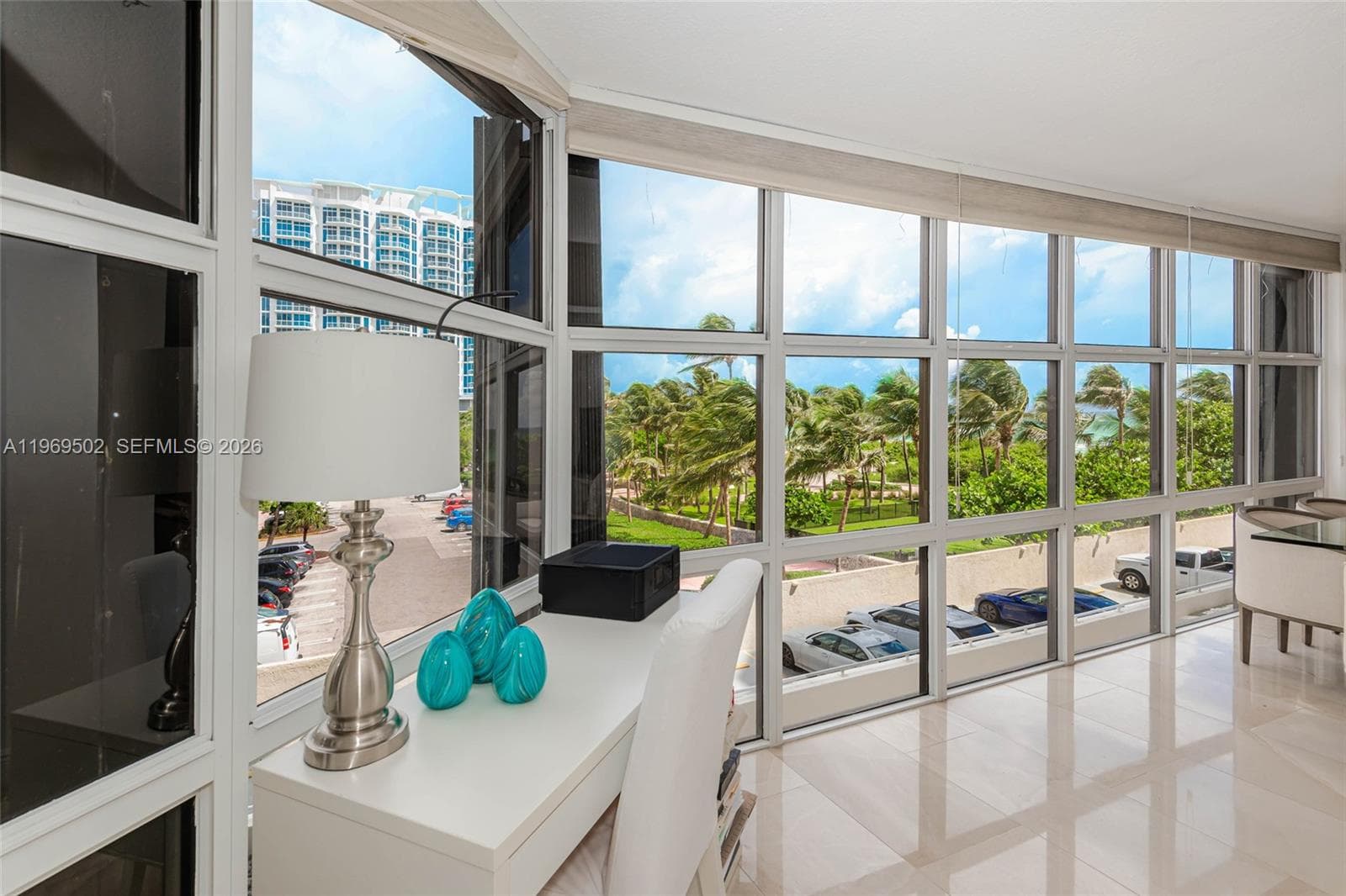 6423 Collins Ave 309 photo 4