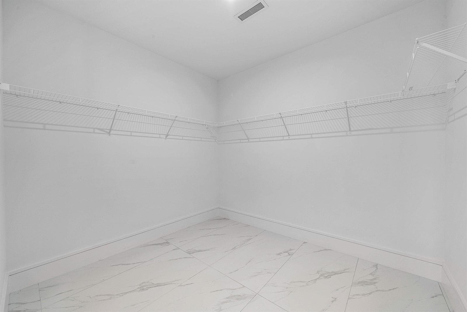 220 Lake Shore Drive 2202 photo 22