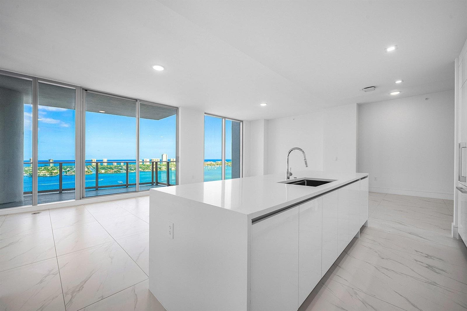 220 Lake Shore Drive 2202 photo 11