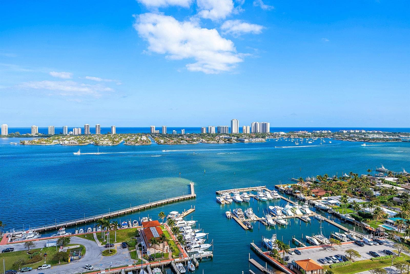 220 Lake Shore Drive 2202 photo 4